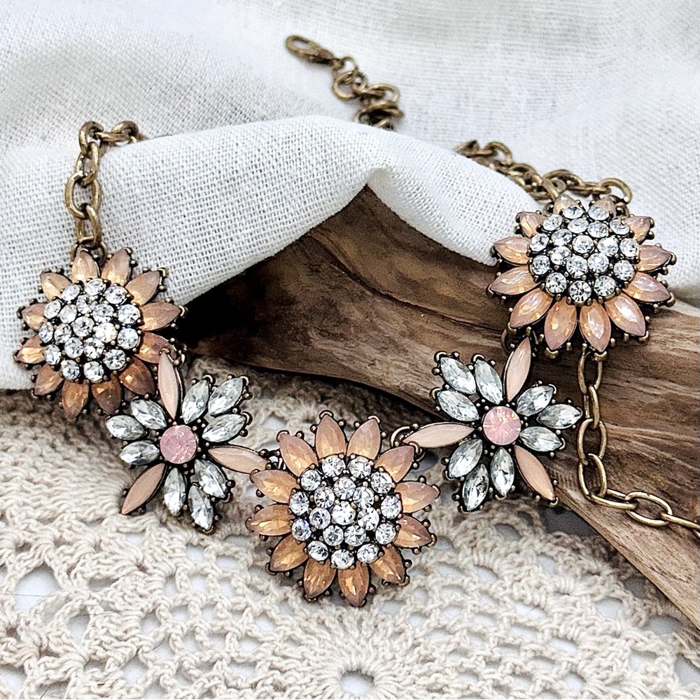 Vintage Sparkling Rhinestone Floral Statement Necklace